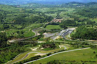 Virage à 180 degrés pour le circuit de Charade (Puy-de-Dôme) qui va produire sa propre énergie verte