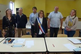 Martine Aurambout-Soulier réélue maire de Neuvy