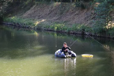 Le float-tube : la pêche dans un fauteuil