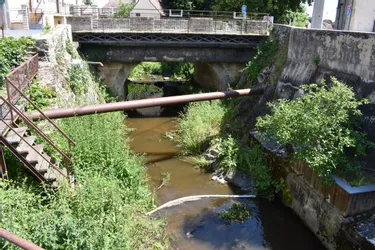 Du fioul domestique s'échappe dans un ruisseau à Domérat (Allier), l'appel à la vigilance pour les habitants