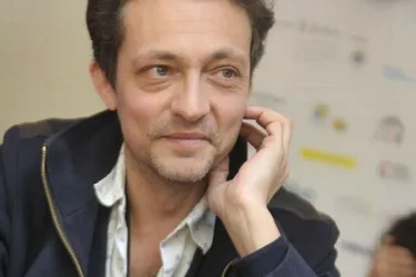 Grand prix en 2004 avec La peau trouée, Julien Samani est aujourd’hui juré du Festival du moyen métrage