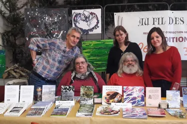 Une trentaine d’auteurs et créateurs a pris part au premier salon du livre de la commune