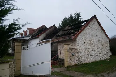 Un habitant de Courçais (Allier) se blesse dans l'incendie de son garage