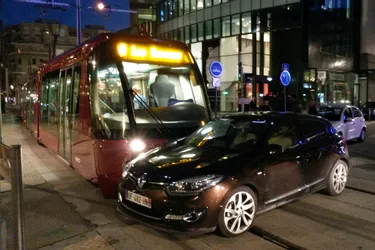 Clermont-Ferrand : La circulation du tram a repris après l'accident avec une voiture [mis à jour]