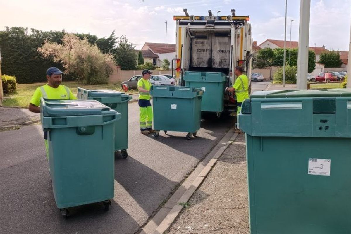 La Collecte En Porte porte Des D chets Recyclables Attendra En Ville la-collecte-en-porte-porte-des-d-chets-recyclables-attendra-en-ville