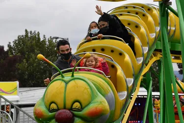 À Luna Park, à Clermont-Ferrand, les forains veulent encore croire à l'amusement