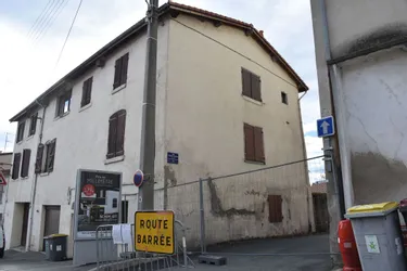 Un immeuble menace de s’effondrer à Thiers : la rue Antonine-Planche fermée par sécurité