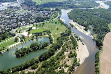 La rivière Allier : un atout et un frein ?