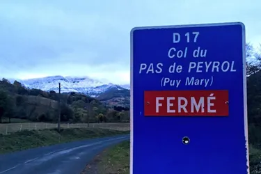 L'accès au col du pas de Peyrol (Cantal) est fermé