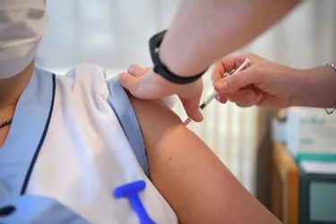L'obligation vaccinale : réactions dans les établissements de santé du Puy-de-Dôme