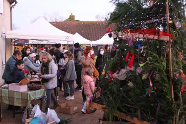 Un premier marché de Noël pour le comité des fêtes