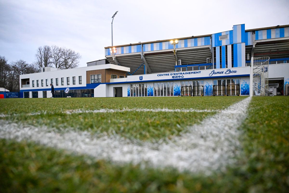 Notre nouvelle rubrique « L’AJA hors terrain » : Entre enjeu sportif et remise aux normes, l'Abbé-Deschamps poursuit sa mue