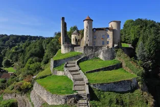 La forteresse des Montal, trésor historique incontournable