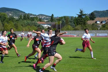 L’ASM Romagnat et les Filles de la Dore rugby ont affronté, dimanche au stade Chastel, les Lyonnaises