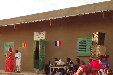 Une école pour les enfants de Tene Toubab au Sénégal