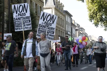 160 personnes réunies à Brive (Corrèze) ce samedi contre le pass sanitaire