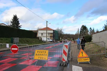 Procédure judiciaire en cours à Orléat (Puy-de-Dôme) après l'effondrement : "L’agressivité ne va pas résoudre le problème"