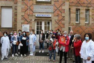Des personnels de l'hôpital de Moulins (Allier) mobilisés pour que la prime Covid soit versée à toutes les catégories