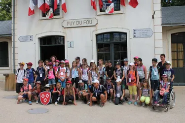 Les écoliers de Saint-Pierre au Puy du Fou