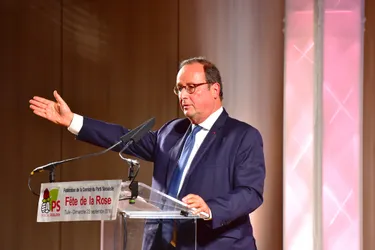 A Tulle, François Hollande coache le PS et tacle Mélenchon