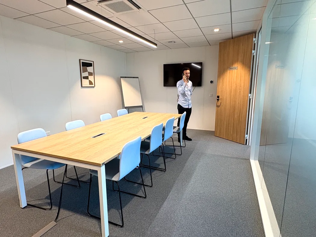 700 mètres carrés de plateau à la sortie de l'autoroute, Regus ouvre à ...
