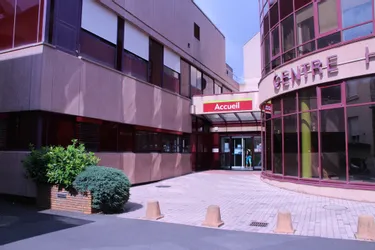 Face au taux d'incidence en hausse en Haute-Loire, l'hôpital de Brioude adapte ses conditions de visite