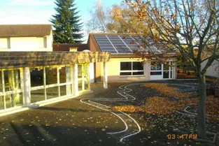 Une centrale solaire à l’école maternelle