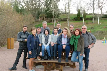 Municipales 2020 : Marie-France Augier, maire sortante de Loddes (Allier), présente son équipe
