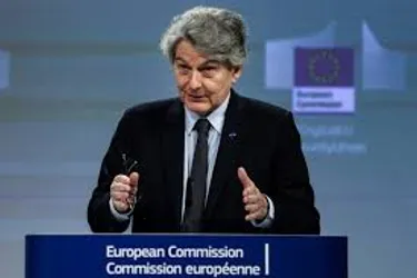 Le commissaire européen Thierry Breton répond aux critiques sur la logistique des vaccins : « Ce temps se rattrapera »