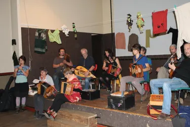Une association qui fait de Felletin un haut lieu de la musique traditionnelle du Massif central