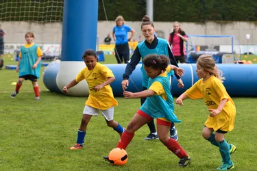 En Auvergne, le football féminin est de plus en plus présent