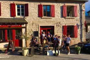 Un restaurant de Faux-la-Montagne (Creuse) dans l’impasse car les touristes de Vassivière sont déviés