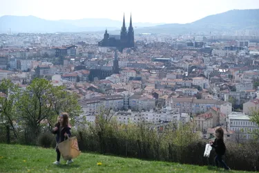 Retour en images sur la traditionnelle chasse aux œufs du Secours populaire à Clermont-Ferrand