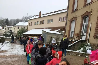 Carnaval au groupe scolaire Jeanne-d’Arc