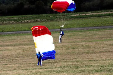 Parachutisme: Championnats de France à Vichy