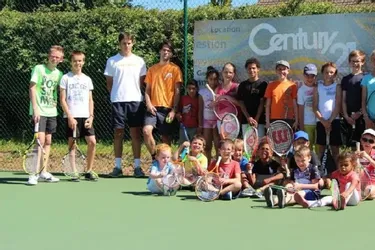 Moulins Tennis, plus gros club de l'Allier avec 300 licenciés