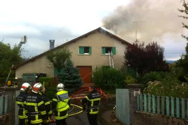 Orages : La foudre s'abat sur une maison dans le Puy-de-Dôme