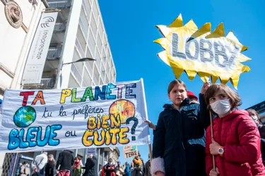 Tulle (Corrèze) : une marche pour exiger "une vraie loi climat"