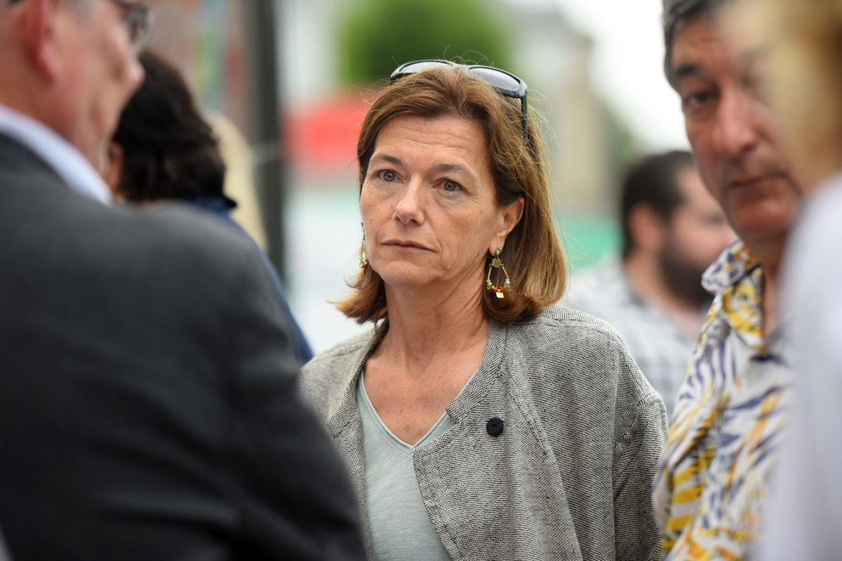 Le Bilan Du Maire D Aurillac Per u Par Catherine Amalric Parti Radical le-bilan-du-maire-d-aurillac-per-u-par-catherine-amalric-parti-radical