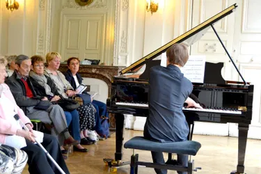 Jérôme Rigaudias ouvre le festival Piano à Riom au musée Mandet