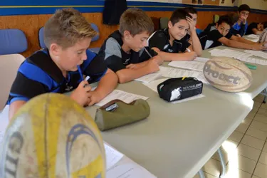 Le PTR propose à ses jeunes trois journées partagées entre maths et rugby, pendant les vacances