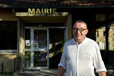 La rentrée de Laurys Le Marrec, le nouveau maire de Coudes (Puy-de-Dôme), en cinq points