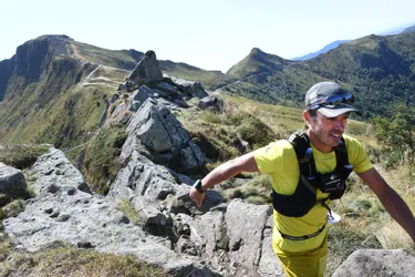 Michaël Maurin remporte le 67 km du Trail des 6 burons, à Riom-ès-Montagnes (Cantal)