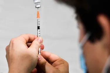 Vaccination contre le Covid-19 par le Département de l'Allier : mise en place d'un numéro vert pour s'inscrire dès aujourd'hui