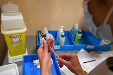 Vaccination anti-Covid des adolescents : les deux parents devront donner leur accord