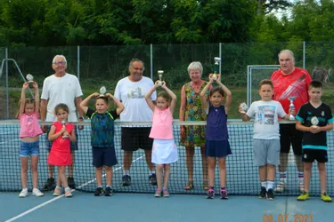 Un tournoi est venu clore la saison d’initiation au tennis