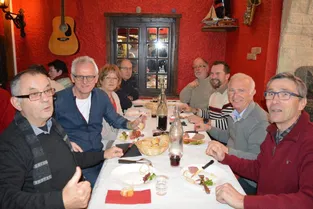 À l’occasion de la Saint-André, les amis Allemands sont venus partager la tripe, hier midi à Ambert