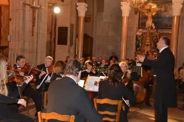 À l'église Saint-Louis de Vichy, l'orchestre de Prague a sublimé le Requiem de Mozart
