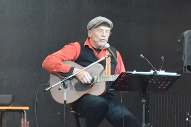 André Labeur chante l’éternel féminin