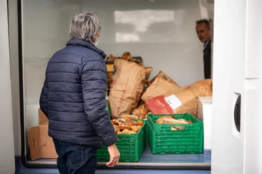Comment les Restos du cœur collectent les denrées distribuées ? Reportage dans un centre à Clermont-Ferrand